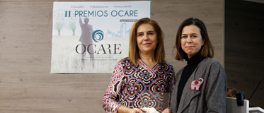 Teresa Campos, directora de Fundación Mutua, recoge el premio de Ocare